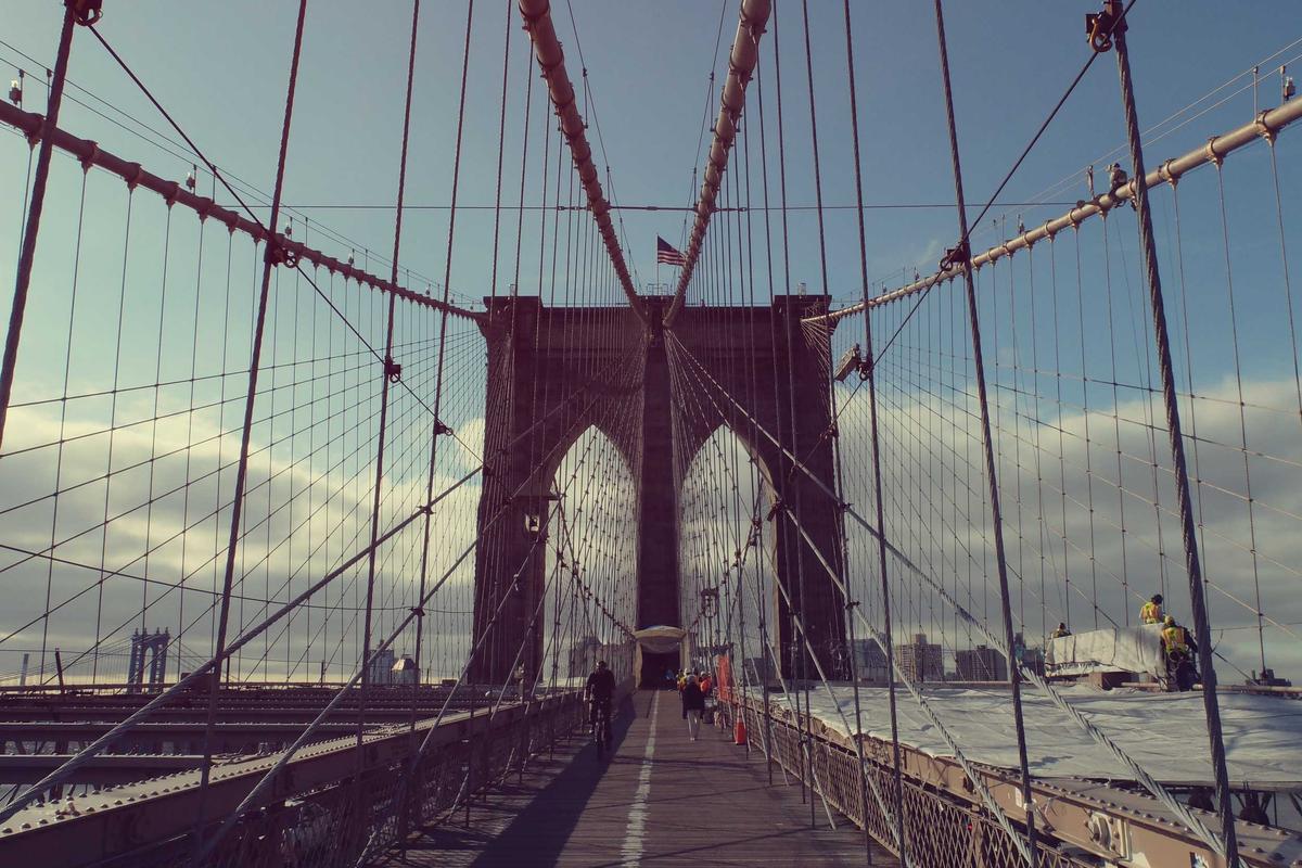 Klasemen Terbaru! Persebaya Surabaya Tembus 5 Besar, Tekan Malut United di Momen Krusial